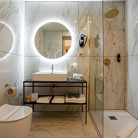 Hotel The Floor 3*