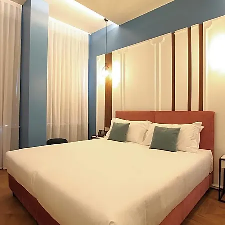 Hotel The Floor 3*